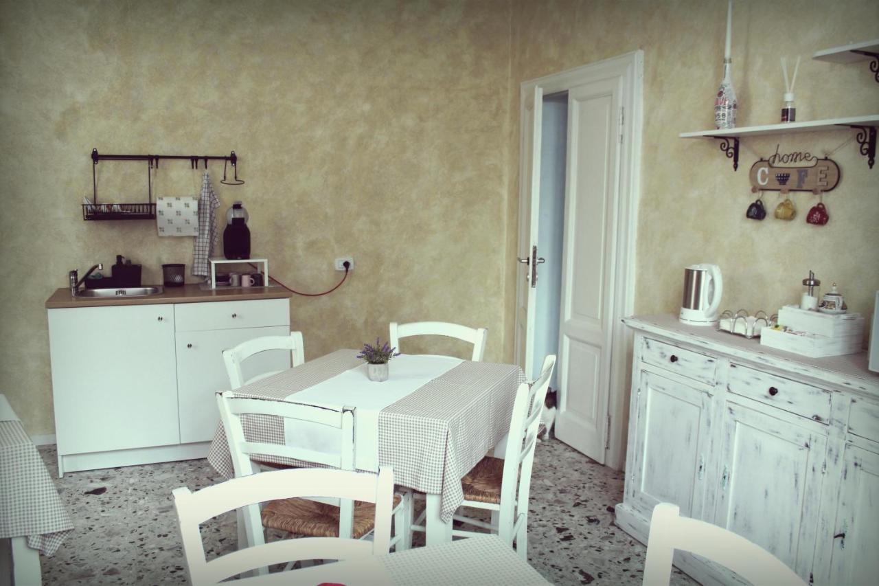 B&B Red House Garlate 외부 사진